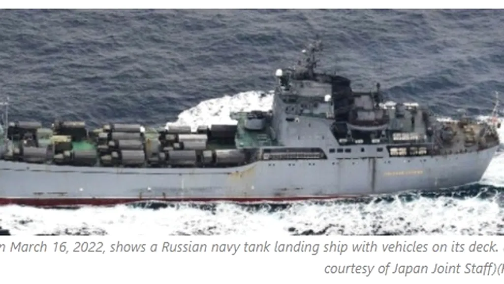 Japonia a observat patru nave rusești amfibie, încărcate cu echipament militar, care navigau dintre Orientul Îndepărtat, posibil spre Europa