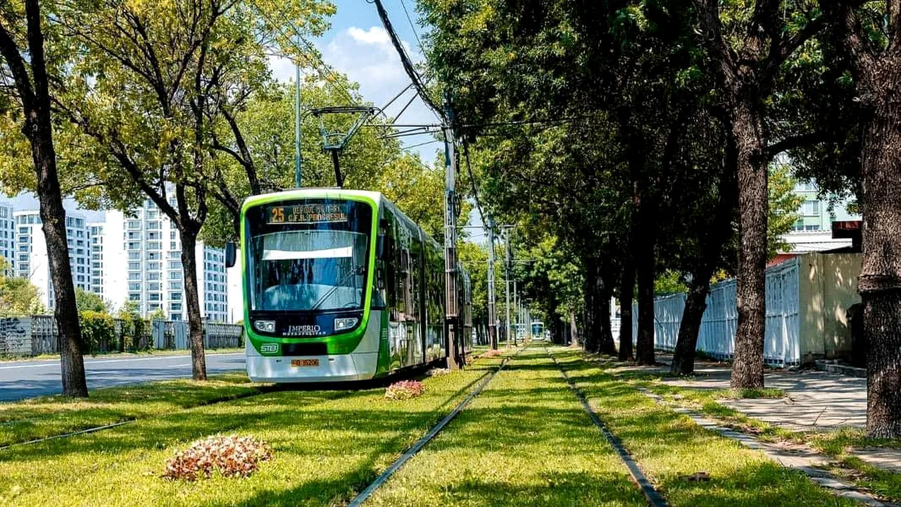STB: Cifrele tramvaiului Astra Imperio din București, după doi ani: 137 de milioane de călătorii