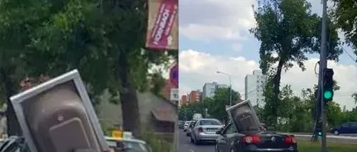 Cadă de baie transportată într-o mașină decapotabilă pe străzile din Timișoara