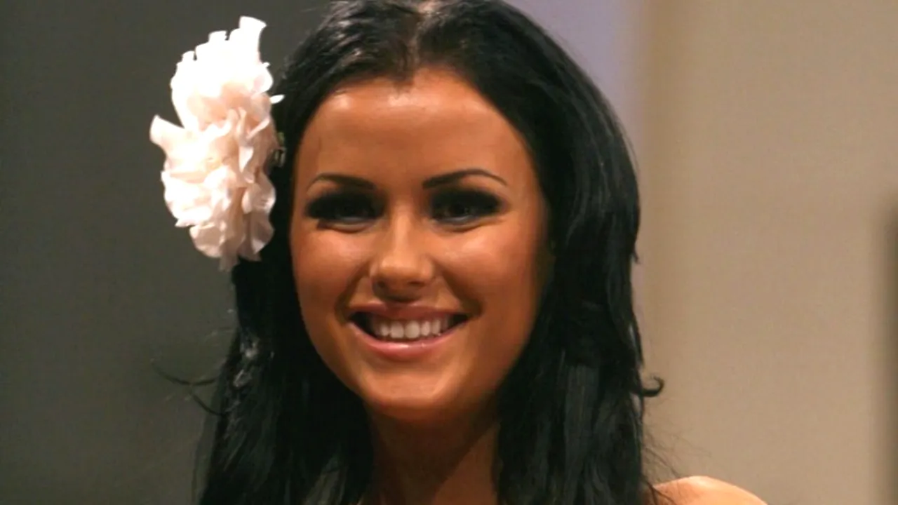 33 de femei, printre care Daniela Crudu, Mădălina Pamfile și alte asistente TV, audiate într-un dosar de proxenetism. 6 persoane au fost reținute