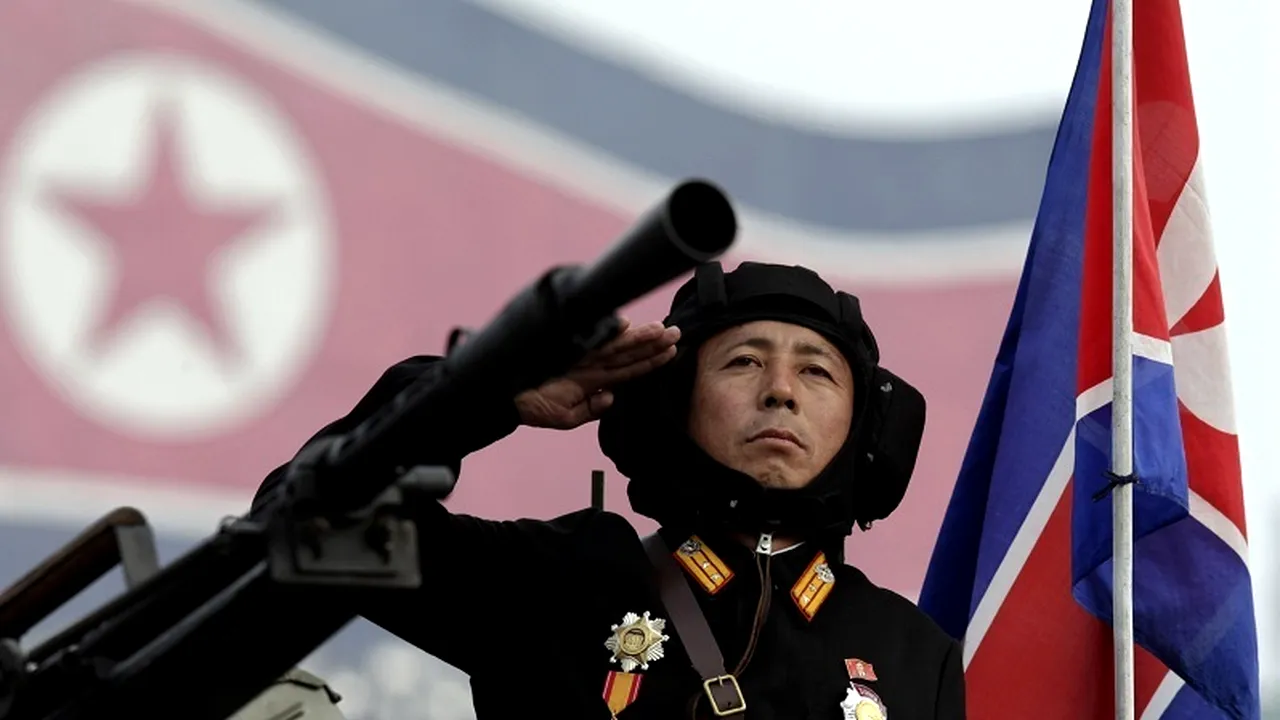 Kim Jong-un taie firul 