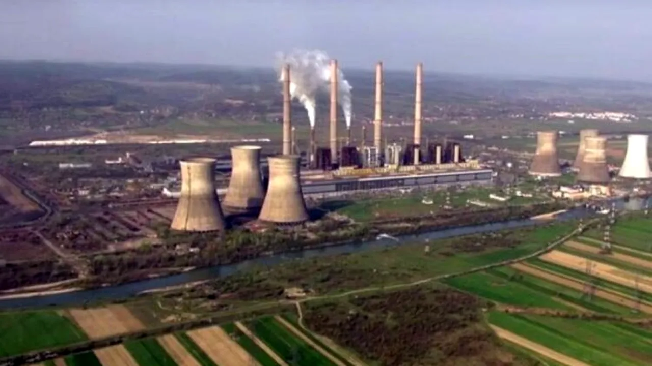 Peste 8.000 de angajați vor fi concediați de la Complexurile Energetice Oltenia și Hunedoara în următorii ani. La cât ajung cheltuielile statului cu plățile compensatorii