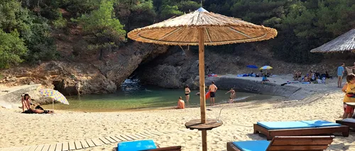 Turistă româncă, revoltată de PREȚURILE din Grecia și de condițiile de pe o celebră plajă din faimoasa insulă Thasos