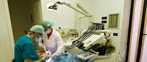 ISTERIA medicilor IMPOSTORI ajunge și în Prahova. Un bărbat acuză că un dentist FALS l-a tratat într-o clinică privată