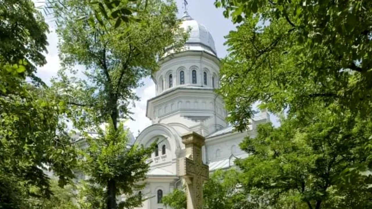 Pelerinajul de Sf. Dimitrie din Capitală nu va avea loc anul acesta! Orban: Îi rog pe credincioși să înțeleagă că nu facem decât să le protejăm sănătatea