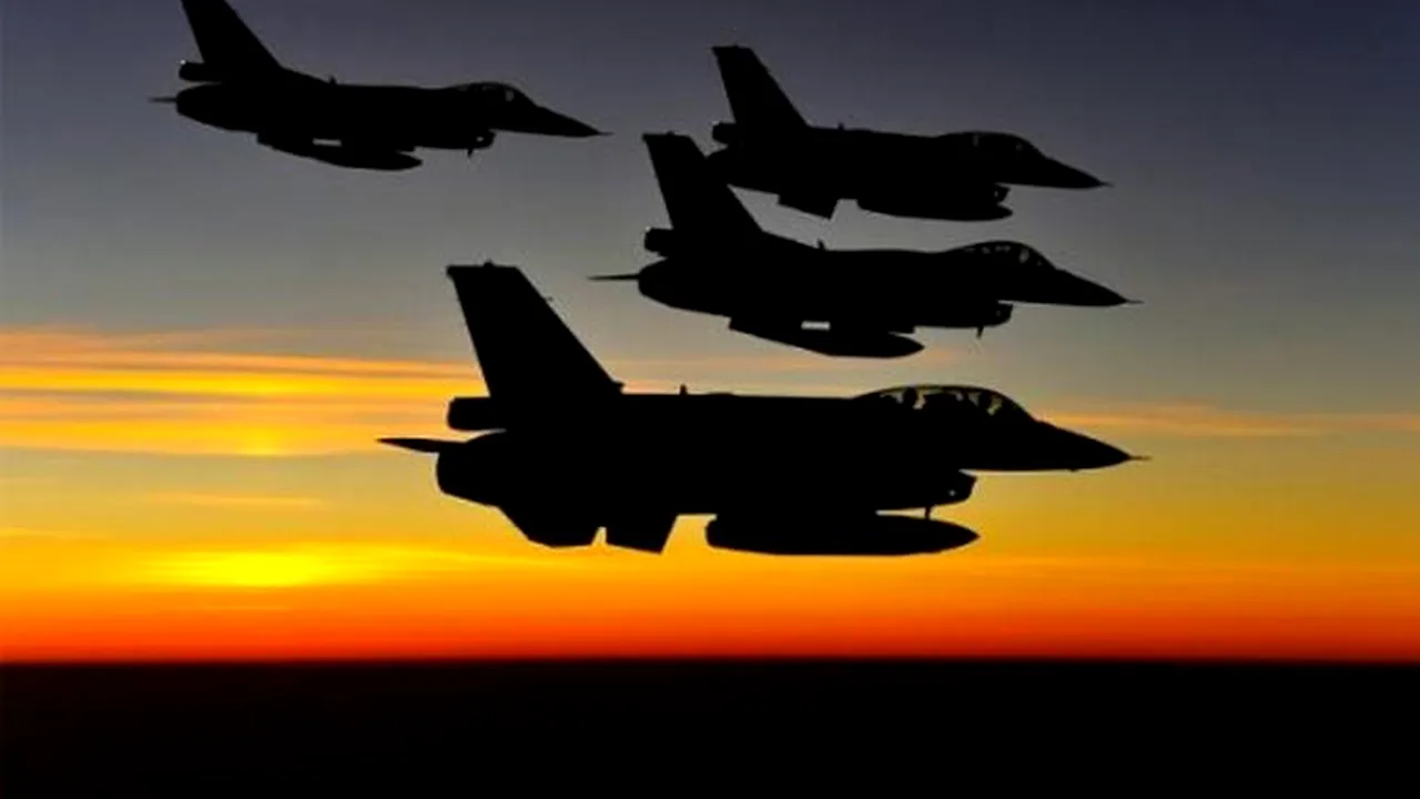 Avioanele turcești și rusești se joacă de-a „Top Gun