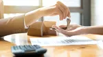 „Noua Casă”. Cât plătești lunar pentru un credit de 50.000 de euro