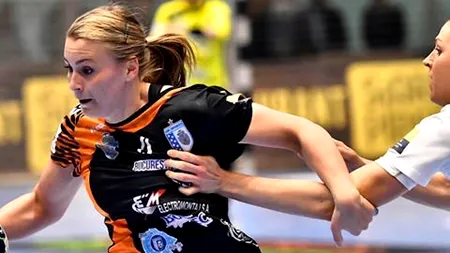 Presa din Suedia șocată de ce face PMB: Jucătoarele de handbal de la CSM, salarii lunare de câte 10.000 de euro, în timp ce orașul arată foarte rău