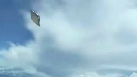 Un cercetător italian susține că are dovezi privind prăbușirea unui OZN, în 1933, în timpul celui de-Al Doilea Război Mondial. Cine l-ar fi recuperat