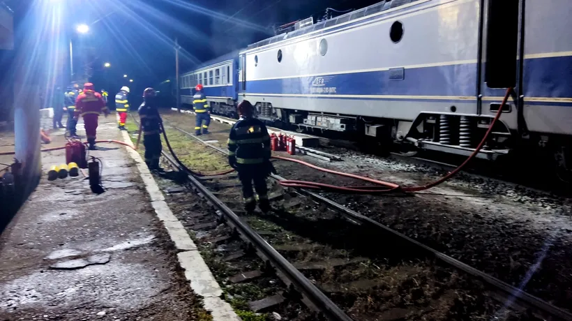 INCENDIU la locomotiva unui tren de călători în gara Balota. Circulația feroviară, întreruptă timp de aproape patru ore