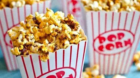 Popcorn cu 82% zahăr! Câte E-uri conțin floricelele din comerț