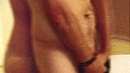 FOTO: Găselnița The Sun pentru a publica imaginile cu prințul Harry pe prima pagină a ziarului