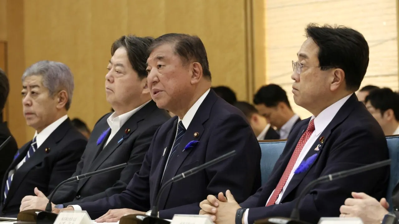 Premierul Japoniei consideră decizia lui Trump privind tarifele „cu adevărat regretabilă”/ „Vom continua să ne angajăm în NEGOCIERI cu SUA”