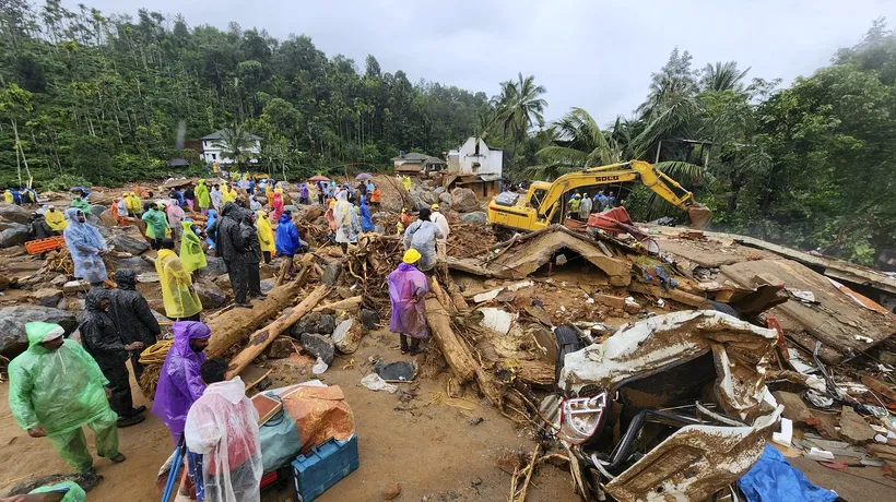Aproape o sută de persoane au murit în urma unor alunecări de teren în India. Zeci de oameni sunt căutați de salvatori