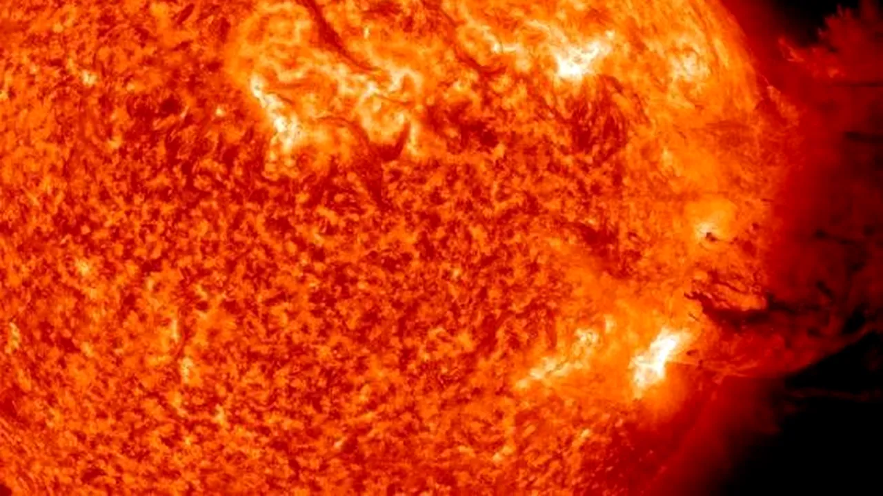 Aproximativ 28 de erupții solare, înregistrate în ultima săptămână
