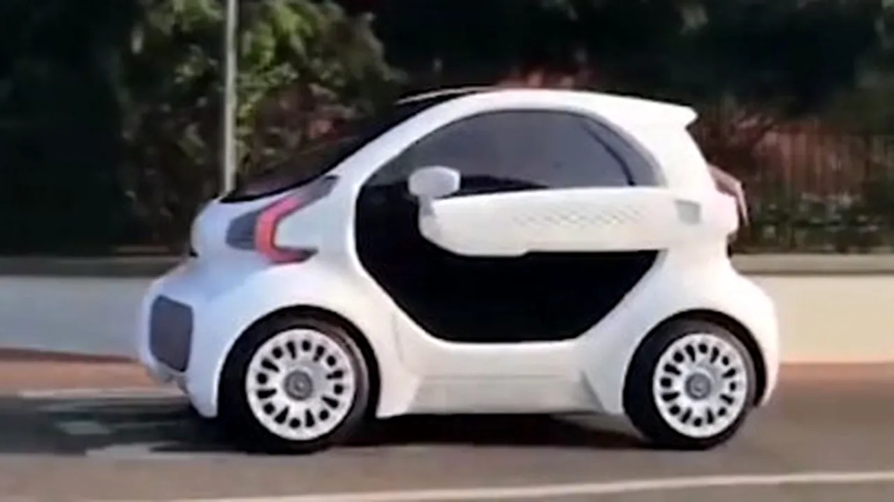 Chinezii vor lansa o „clonă de Smart