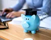 ATENȚIONARE pentru părinți: Fondurile de 500 lei de pe cardurile educaționale pot fi folosite până la 31 august 2025