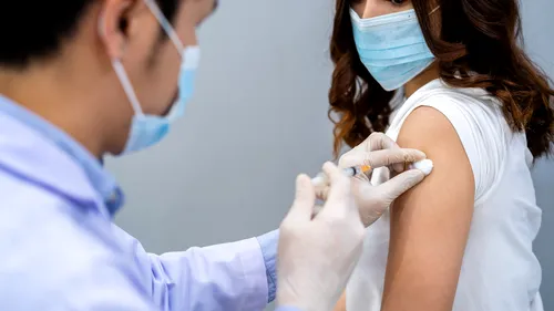 Ministerul Sănătății anunță că rapelul nu se poate face cu alt vaccin decât cel utilizat la prima doză