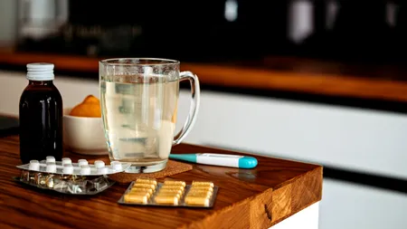 Ce să faci ca să scapi de răceală în 24 de ore. De reținut: Vitamina C NU e de mare ajutor