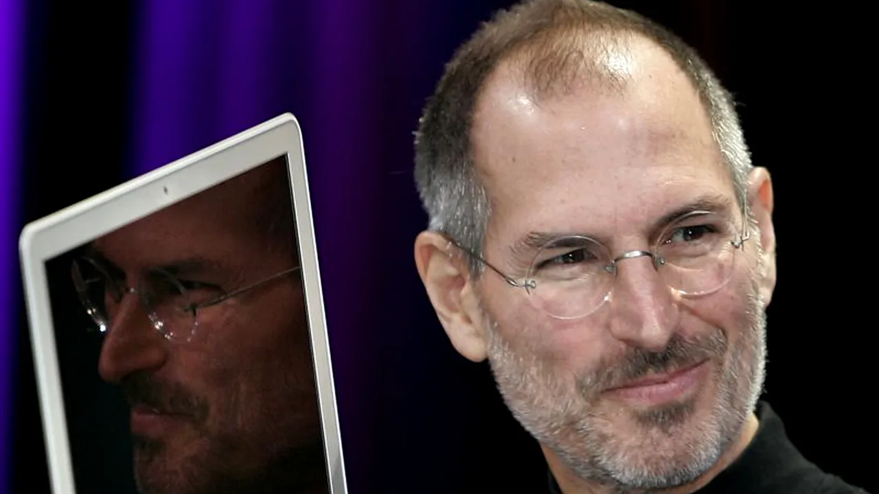 Mesajul șefului Apple, Tim Cook, la UN AN DE LA MOARTEA LUI STEVE JOBS