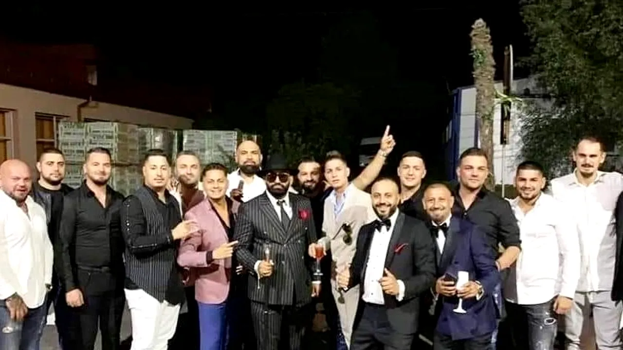 Cine este bărbatul care a uitat un pistol într-o cabină de probă. În 2009, a scos sabia la „ursarii” din Ploiești (VIDEO)