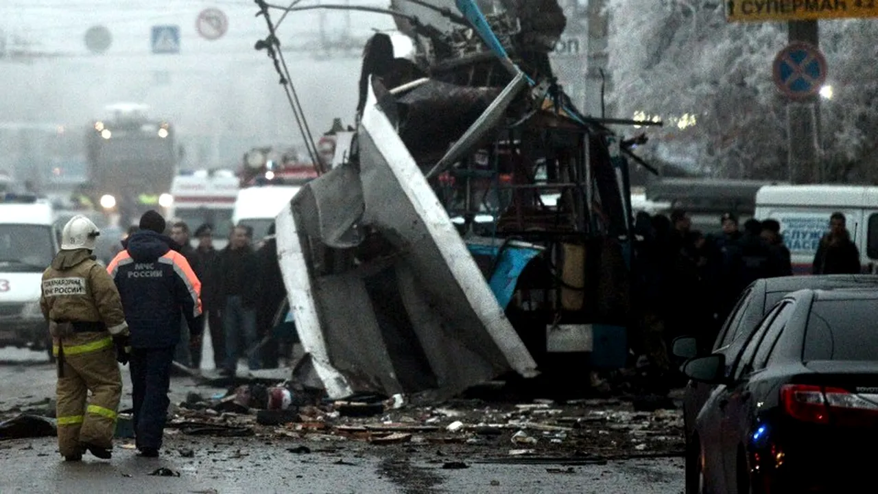 Al doilea atentat în 24 de ore la Volgograd. Cel puțin 14 MORȚI după ce o bombă a explodat într-un troleibuz. GALERIE FOTO+VIDEO