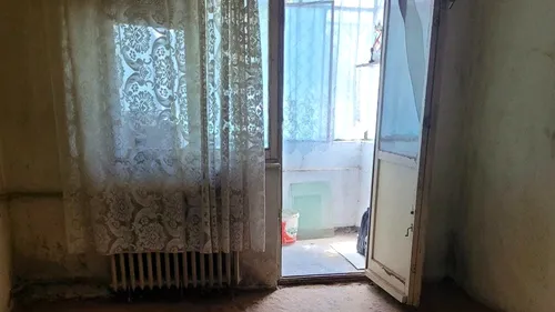 Un apartament scos la vânzare în Brăila, devenit viral pe Facebook: „M-ar interesa dacă aș avea loc și pentru cal”