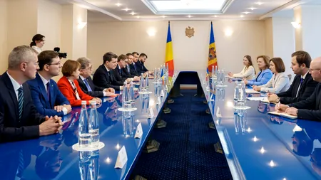 Maia Sandu, către Nicușor Dan: Vă mulțumim că ne sprijiniți, că vorbiți în numele nostru acolo unde nu avem încă un loc la masă