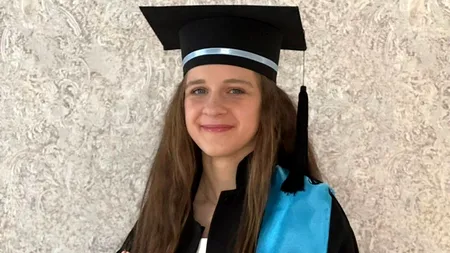 ANDRA e singura elevă din Botoșani care a luat 10.00 la Bacalaureat. Sora ei geamănă nu a fost la fel de 