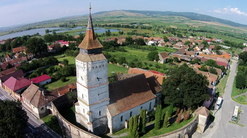 Turnul uneia dintre cele mai vechi biserici fortificate din țară s-a prăbușit