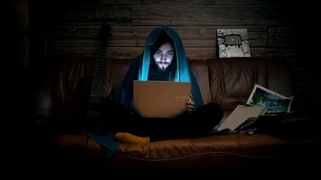 Interviu cu Nicu Mihai: artist, desenator, animator, muzician, fotograf și, de multe ori, vlogger