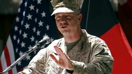 Telenovela care a dus la demisia directorului CIA. Cum s-a transformat un scandal sexual într-o anchetă federală