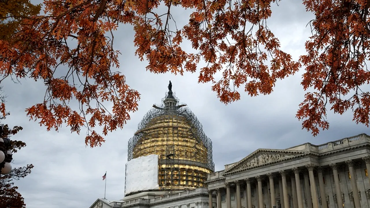 Un girocopter a aterizat pe peluza de lângă Capitoliu: o persoană a fost reținută