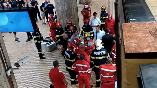 Un bărbat a murit după ce a fost lovit de metrou în stația Piața Unirii
