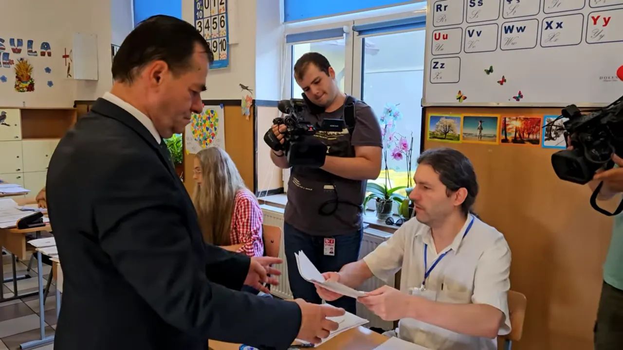 Ludovic ORBAN a votat, în Ilfov. „Votul este singura formă de manifestare care poate să aducă o schimbare în bine”