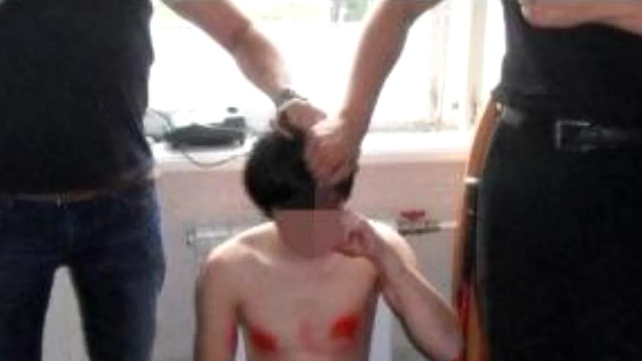 Un grup neonazist din Rusia a întins „capcane online