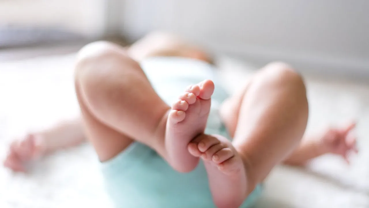 Copiii de 0-14 ani pot avea buletin. Care sunt condițiile pentru eliberarea unei cărți de identitate simple sau electronice