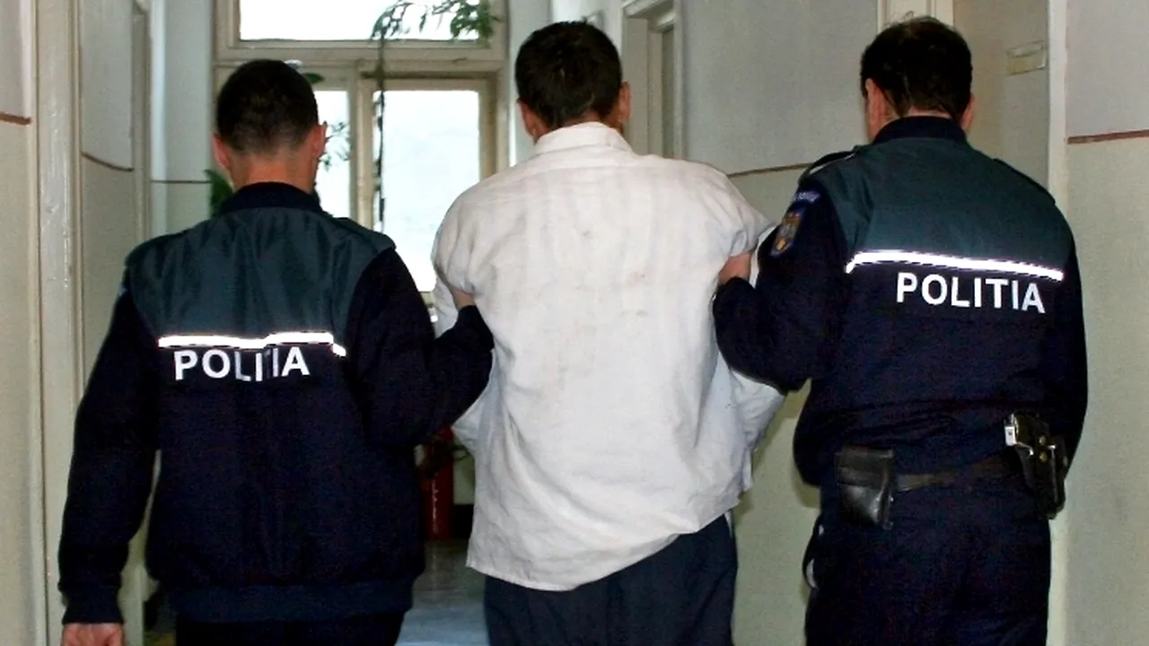 Colonelul SRI Păltânea și fostul director al rafinăriei Astra Ploiești fac sărbătorile după gratii