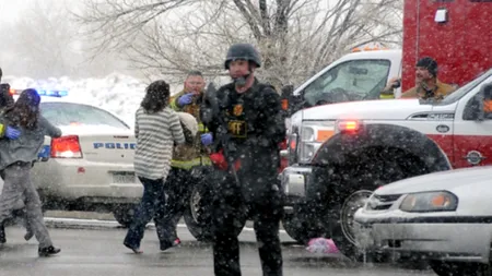 Trei morți și nouă răniți în urma unui atac armat la o clinică de planning familial din SUA