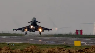 Alarmă de atac cu drone în Tulcea. Două aeronave britanice de luptă Eurofighter Typhoon au fost ridicate. A fost emis mesaj RO-Alert