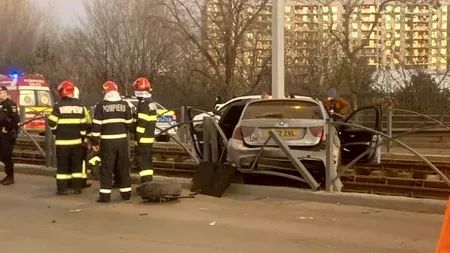 FOTO | Accident grav în București. Circulația tramvaiului 41 este blocată pe ambele sensuri
