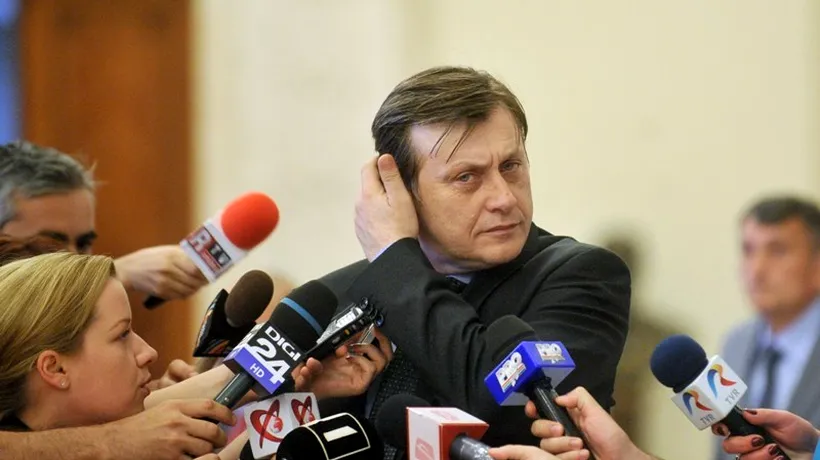 Crin Antonescu: Nu-mi sună deloc bine formula președintelui doar o declarație a Parlamentului