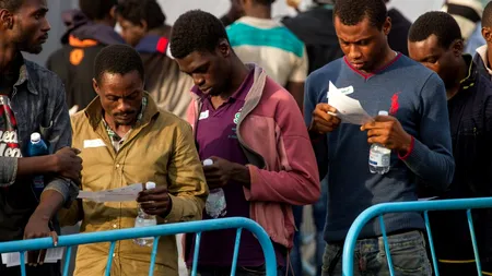 CRIZĂ. Malta refuză să primească în apele sale teritoriale o navă cu migranți