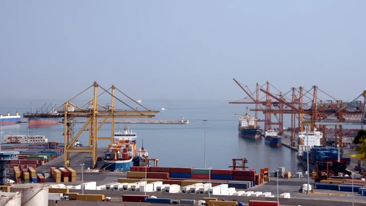 Deficitul comercial a crescut la nouă luni cu 108,7 milioane de euro, la 4,28 miliarde de euro
