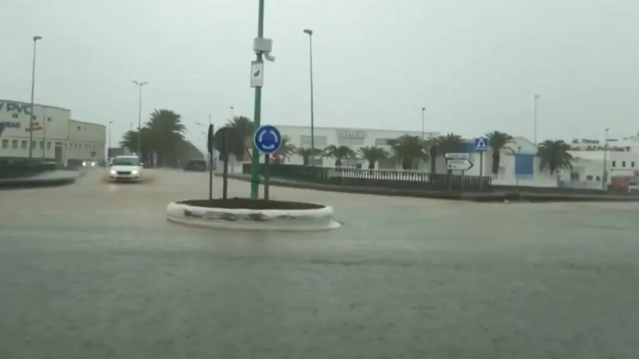 INUNDAȚII devastatoare în Insulele Canare: Tenerife și Lanzarote, cele mai afectate zone