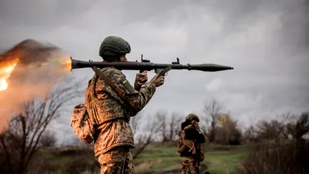 The Welt: Europa discută în secret să trimită până la 15.000 de soldați care să supravegheze un eventual armistițiu în Ucraina. „Monitorizarea va fi asigurată și de statele vecine”