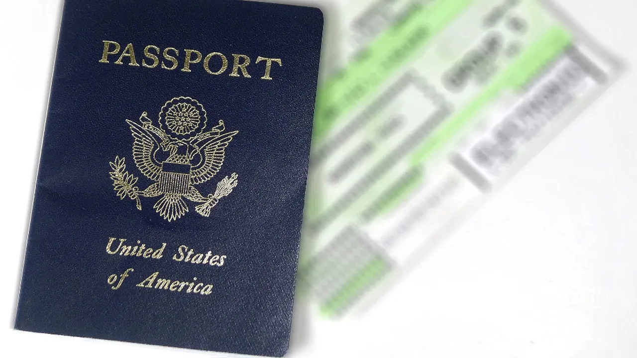 Americanii cu datorii la fisc ar putea rămâne fără pașapoarte din 2016