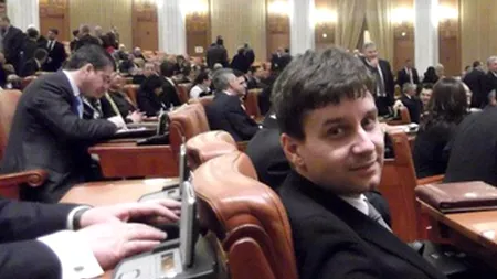 Un deputat anunță că intră în greva foamei în Parlament
