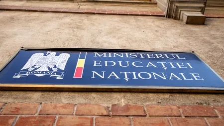 Liderii PNL aleg viitorul ministru al Educației. Cine este favorit să-l înlocuiască pe Sorin Cîmpeanu