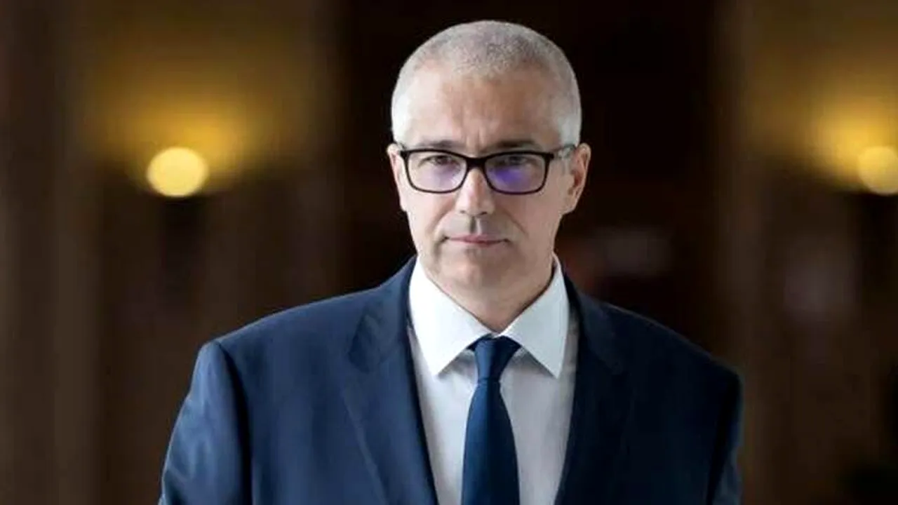 Radu Marinescu critică protestul pentru Dominic Fritz: ”Unii cheamă la miting nu pentru integritatea funcției publice, ci împotriva ei”